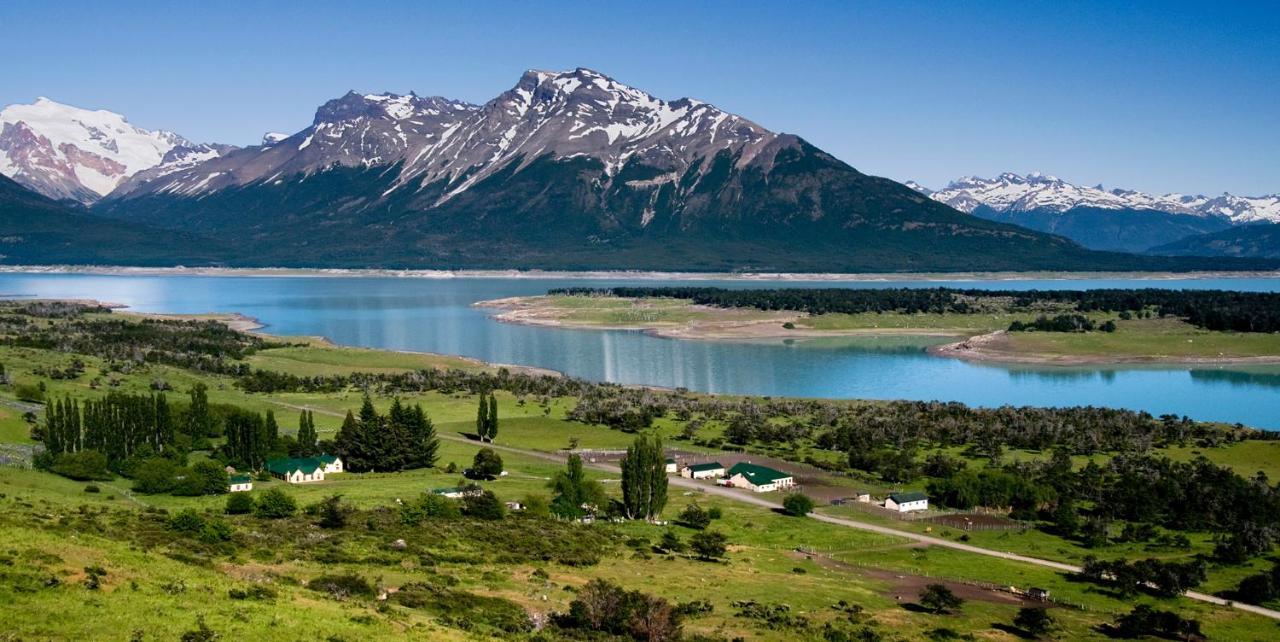 Estancia Nibepo Aike Colonia Francisco Perito Moreno Eksteriør bilde
