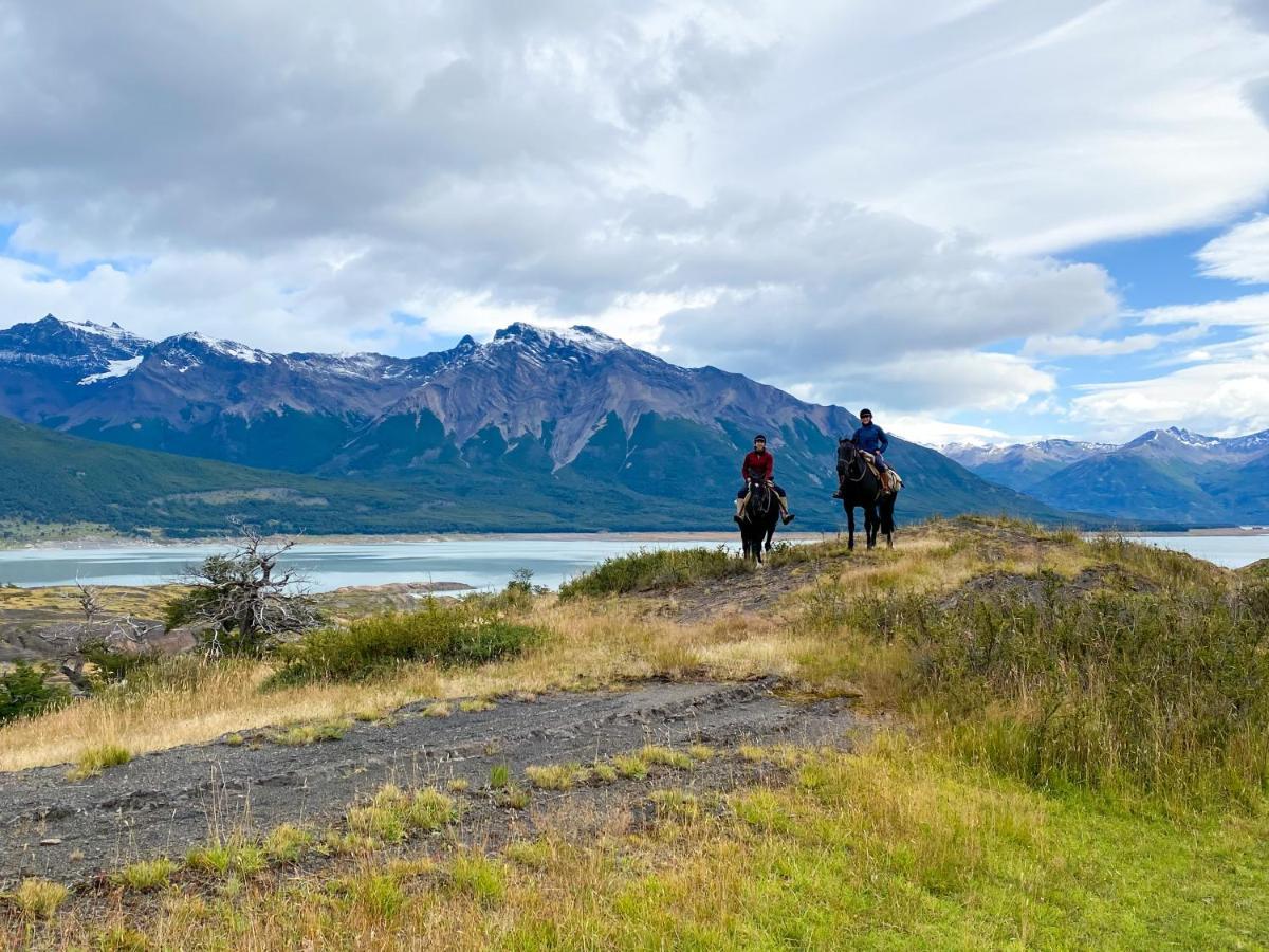 Estancia Nibepo Aike Colonia Francisco Perito Moreno Eksteriør bilde